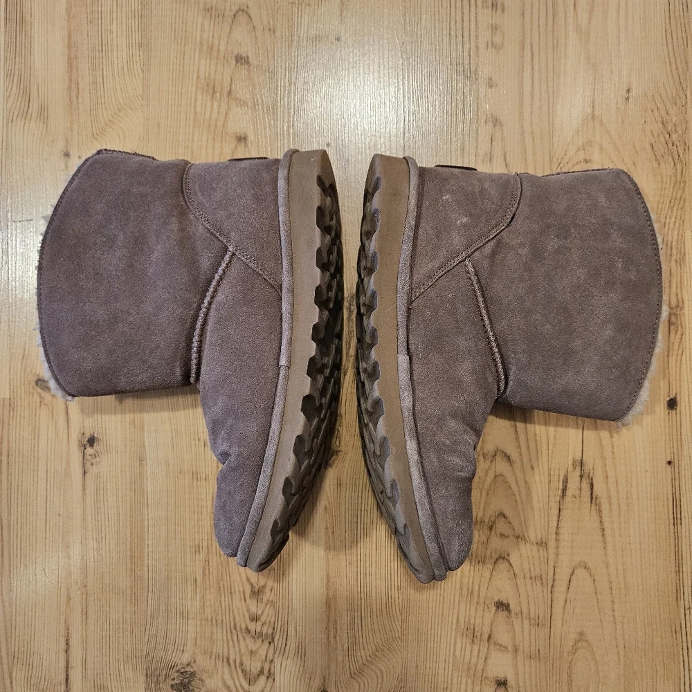 BearPaw Women's Shearling Boots - Picture 3 of 11